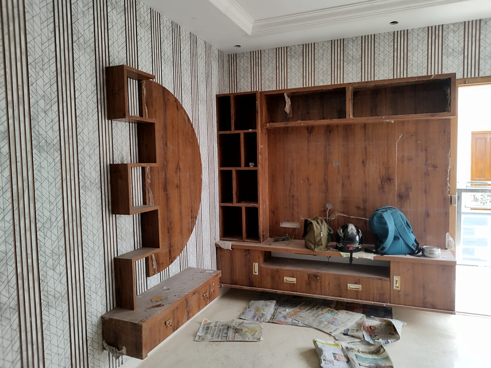 Mica Plywood Cupboard